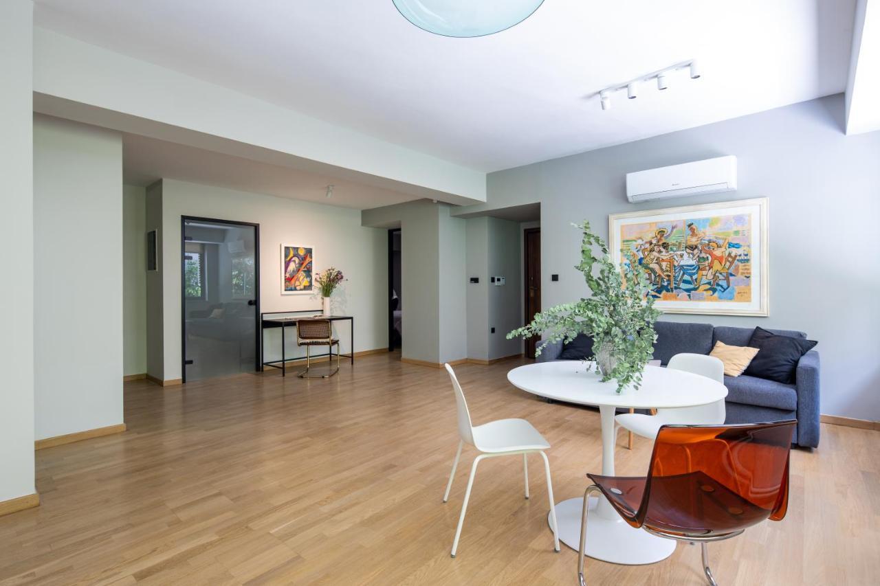 Bright 2Bdr Apartment Downtown Exarcheia! Athens Luaran gambar